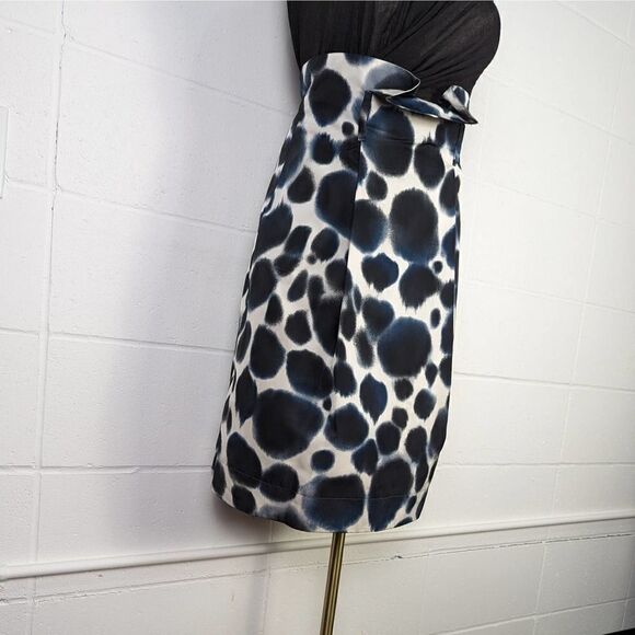 Marc Cain Knee Length Pencil Skirt Black and White Size N2 - Picture 2 of 13